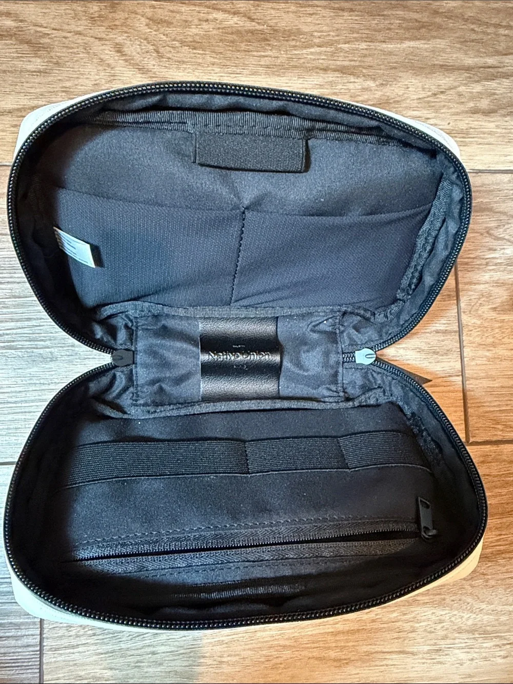 Native Union Stow Organizer Travel Tech Pouch - Cream